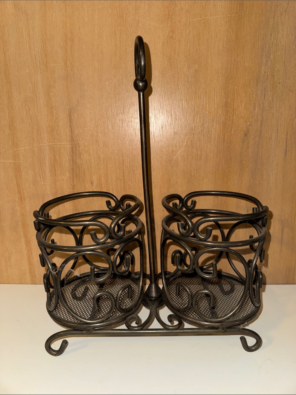 Princess House Meridian Metal Wine Bottle Holder Beverage Caddy Utensil Holder